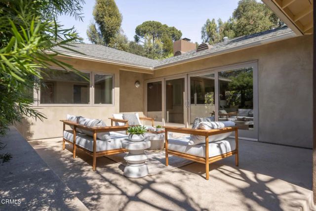 663 W California Boulevard, Pasadena, CA 91105