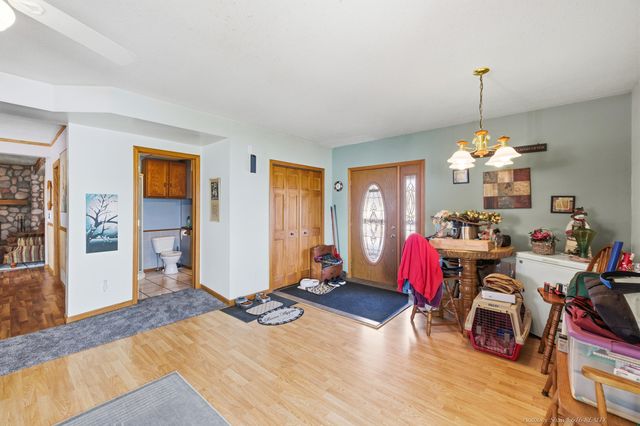 15960 Kenowa Avenue, Tyrone Twp, MI 49330