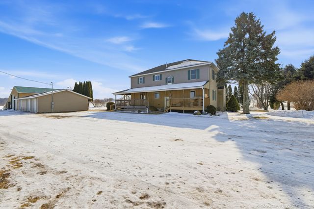 15960 Kenowa Avenue, Tyrone Twp, MI 49330