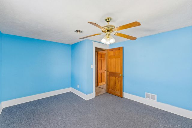 15960 Kenowa Avenue, Tyrone Twp, MI 49330