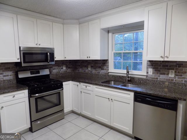 122 Ladora Drive, Dallas, GA 30157