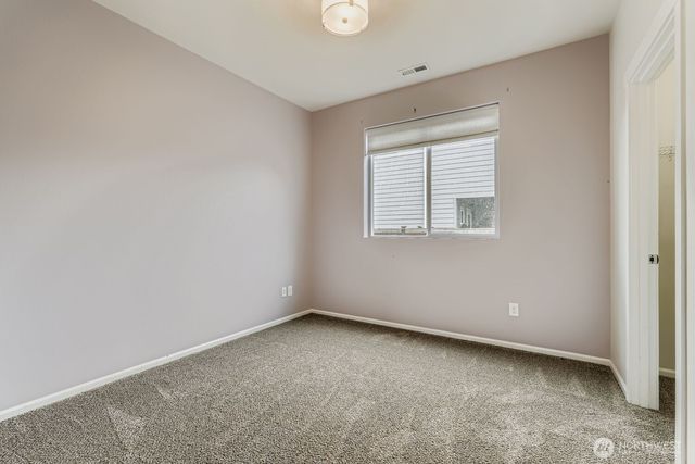 812 Sigafoos Avenue NW, Orting, WA 98360