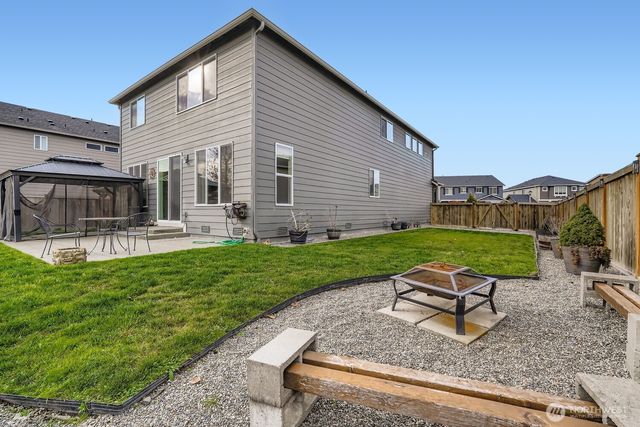 812 Sigafoos Avenue NW, Orting, WA 98360