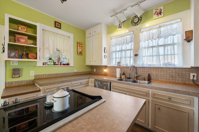 300 5th Street, Kerens, TX 75144