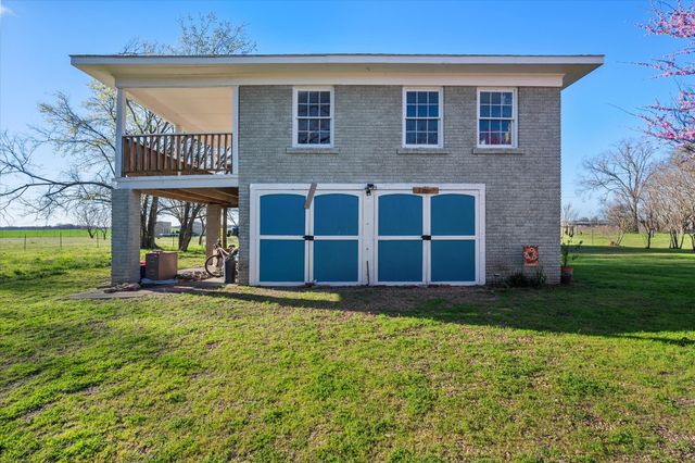 300 5th Street, Kerens, TX 75144