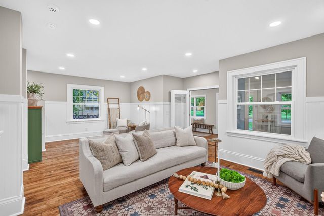 6010 Goodrich Avenue, Saint Louis Park, MN 55416
