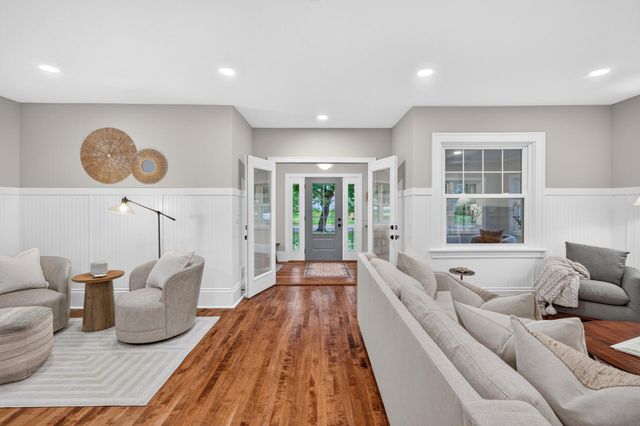 6010 Goodrich Avenue, Saint Louis Park, MN 55416