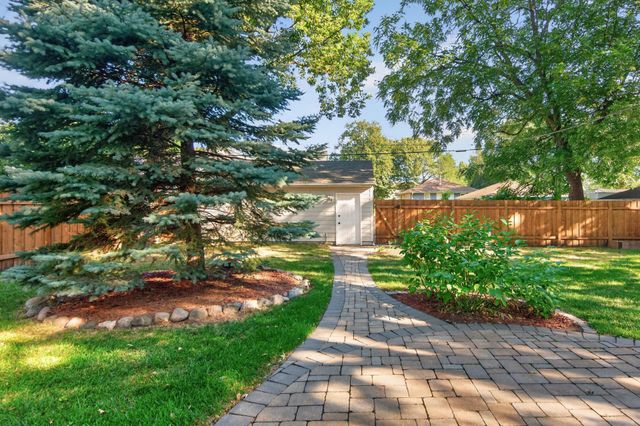 6010 Goodrich Avenue, Saint Louis Park, MN 55416
