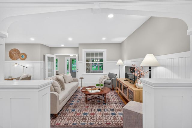 6010 Goodrich Avenue, Saint Louis Park, MN 55416