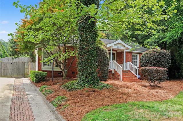 2001 Wood Dale Terrace, Charlotte, NC 28203