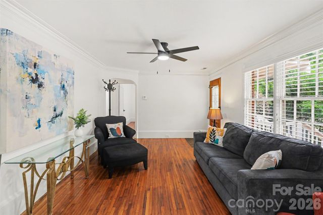 2001 Wood Dale Terrace, Charlotte, NC 28203