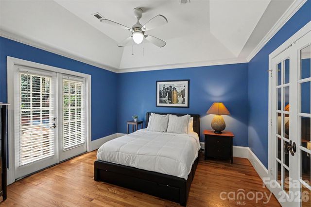 2001 Wood Dale Terrace, Charlotte, NC 28203