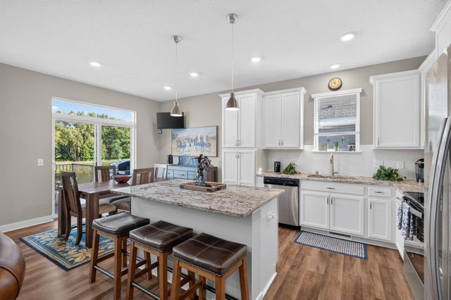 8069 183rd Street W, Lakeville, MN 55044