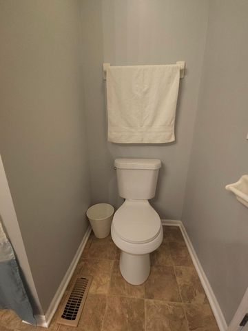 6773 Lagrange Drive, 59B, Canal Winchester, OH 43110