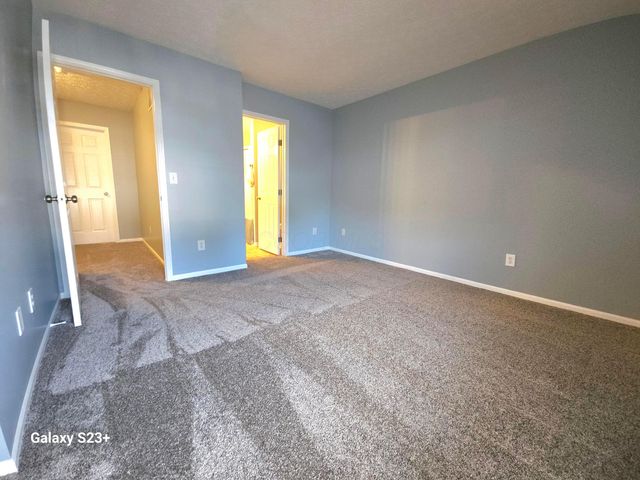 6773 Lagrange Drive, 59B, Canal Winchester, OH 43110