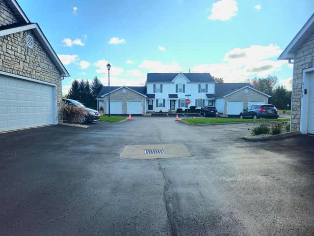 6773 Lagrange Drive, 59B, Canal Winchester, OH 43110