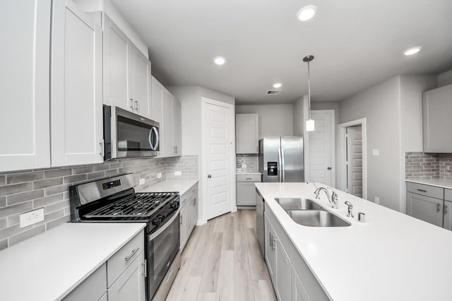 4111 Good Vineyard Lane, Houston, TX 77080