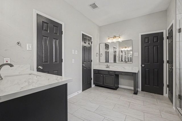 2514 Acadiana Lane, Seabrook, TX 77586