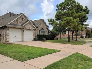 12516 Rocky Cove Drive, Pearland, TX 77584
