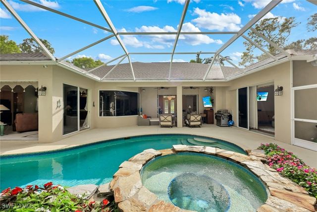 4727 7th AVE SW, Naples, FL 34119