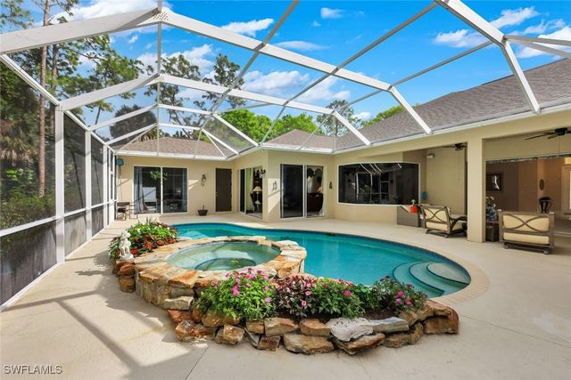 4727 7th AVE SW, Naples, FL 34119