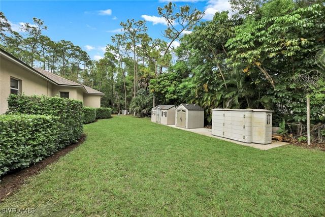 4727 7th AVE SW, Naples, FL 34119