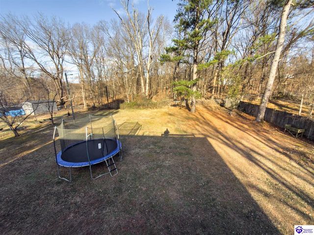 618 Oak Drive, Radcliff, KY 40160