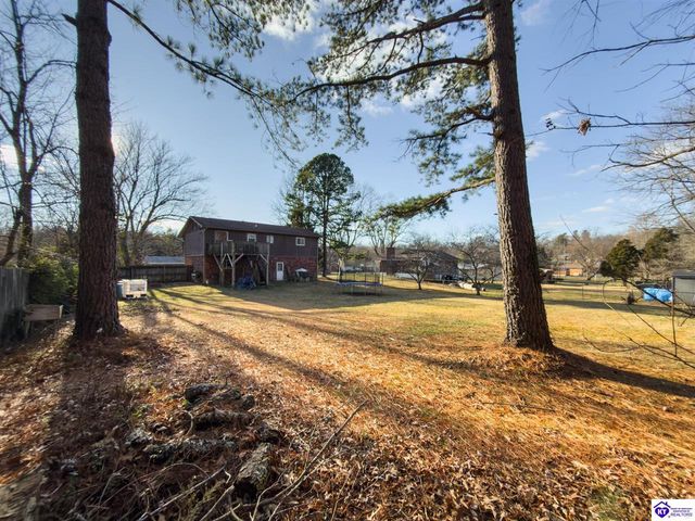 618 Oak Drive, Radcliff, KY 40160