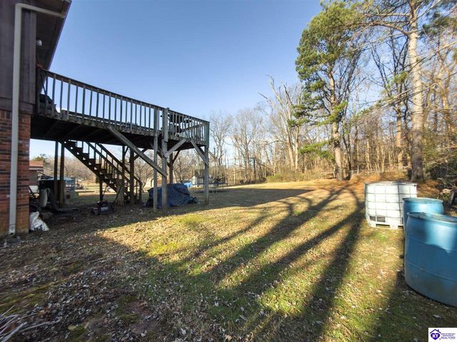 618 Oak Drive, Radcliff, KY 40160