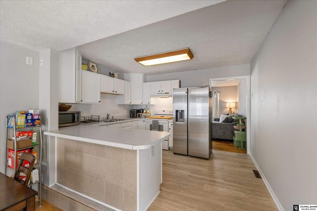 7401 S 41 Street, Bellevue, NE 68147