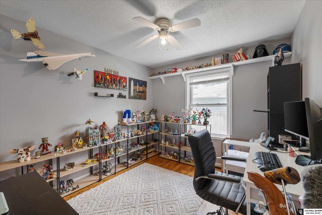 7401 S 41 Street, Bellevue, NE 68147