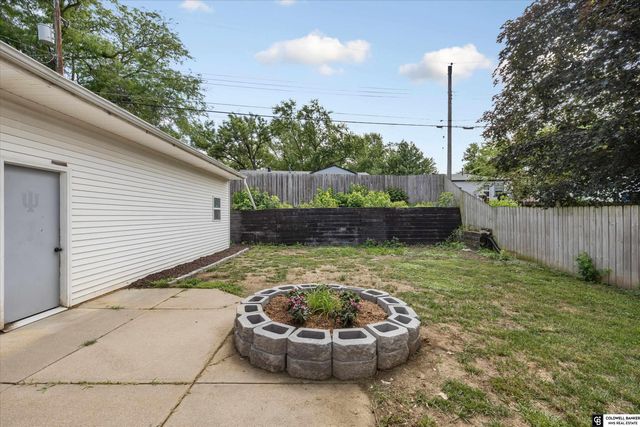 7401 S 41 Street, Bellevue, NE 68147