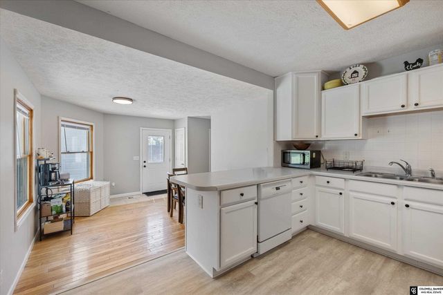 7401 S 41 Street, Bellevue, NE 68147
