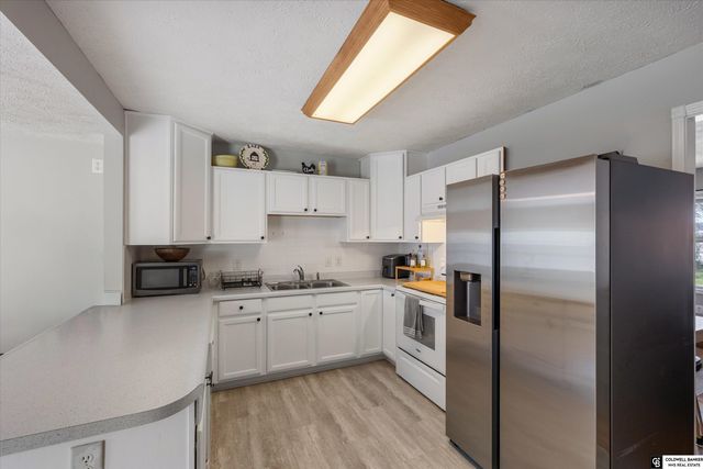 7401 S 41 Street, Bellevue, NE 68147