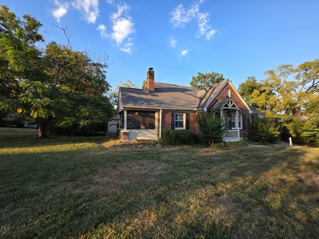 322 E Campbell Rd, Madison, TN 37115