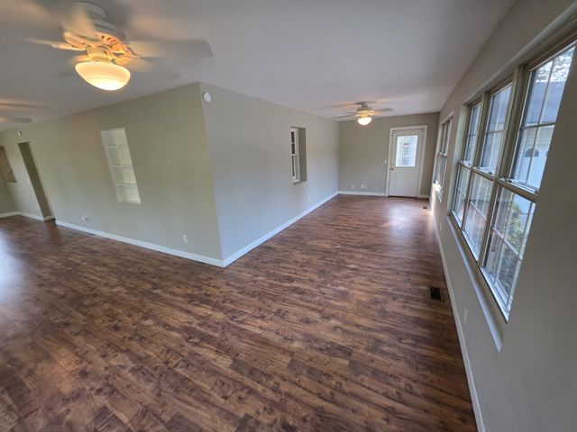 322 E Campbell Rd, Madison, TN 37115