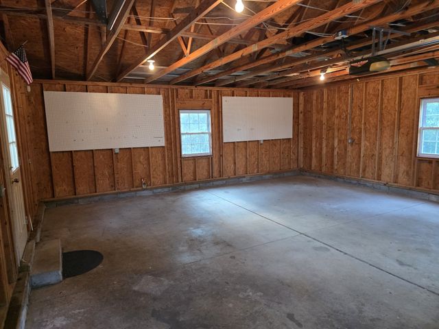 322 E Campbell Rd, Madison, TN 37115