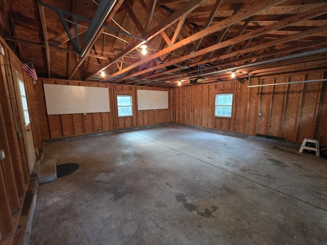 322 E Campbell Rd, Madison, TN 37115
