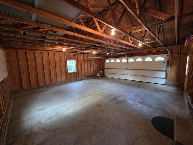 322 E Campbell Rd, Madison, TN 37115