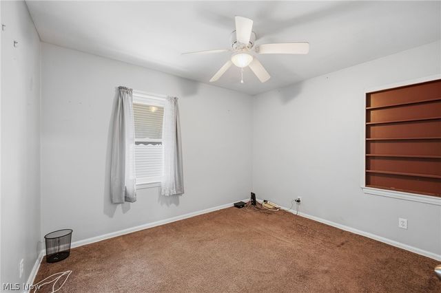 25521 Zeman Avenue, Euclid, OH 44132