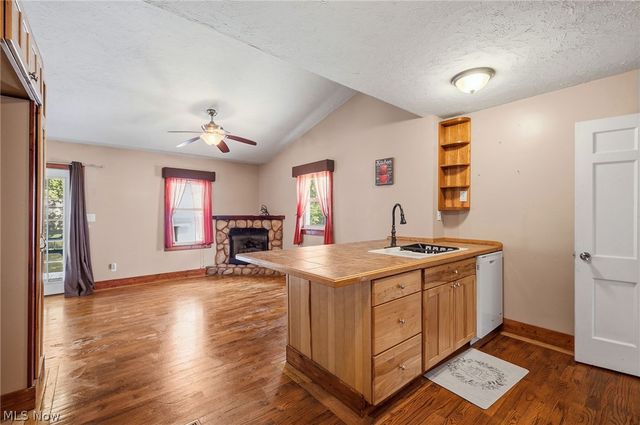 25521 Zeman Avenue, Euclid, OH 44132
