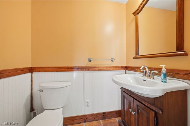 25521 Zeman Avenue, Euclid, OH 44132
