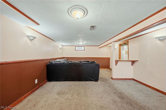 25521 Zeman Avenue, Euclid, OH 44132