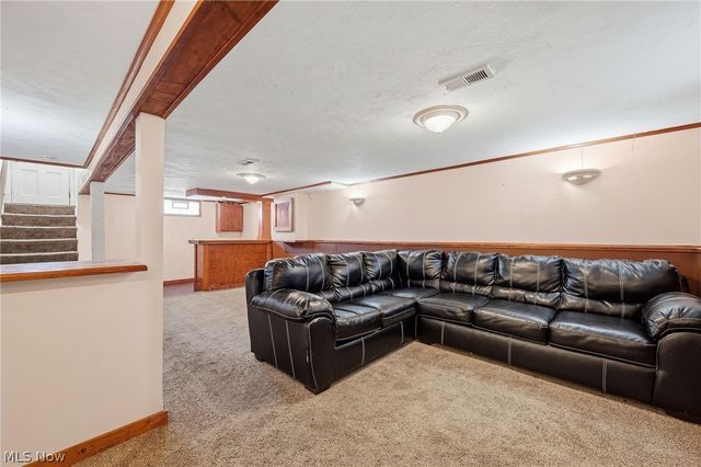 25521 Zeman Avenue, Euclid, OH 44132