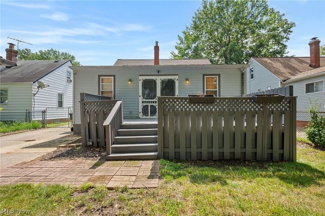 25521 Zeman Avenue, Euclid, OH 44132