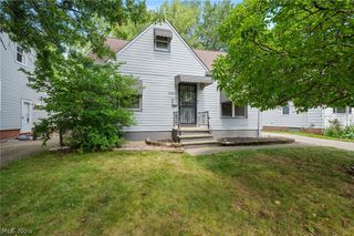 25521 Zeman Avenue, Euclid, OH 44132