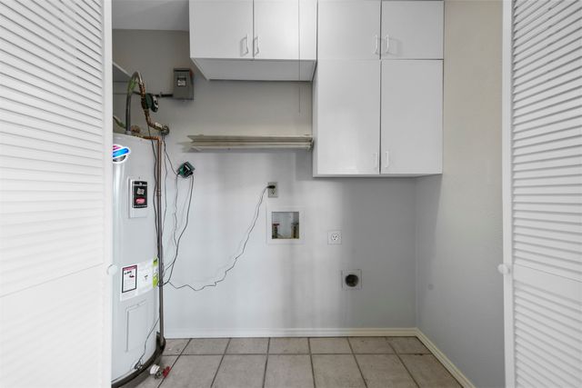 1305 Clark Trail, Grand Prairie, TX 75052