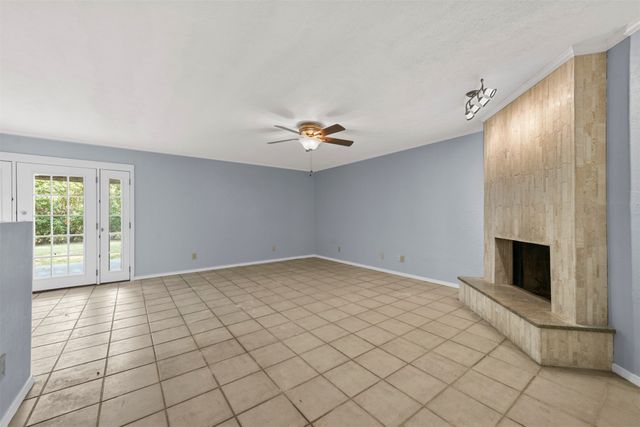1305 Clark Trail, Grand Prairie, TX 75052