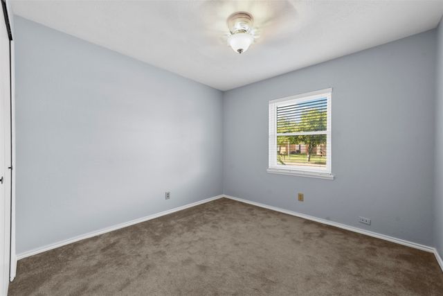 1305 Clark Trail, Grand Prairie, TX 75052