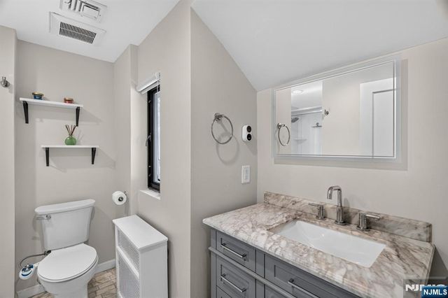 435 Claremont Avenue, Teaneck, NJ 07666